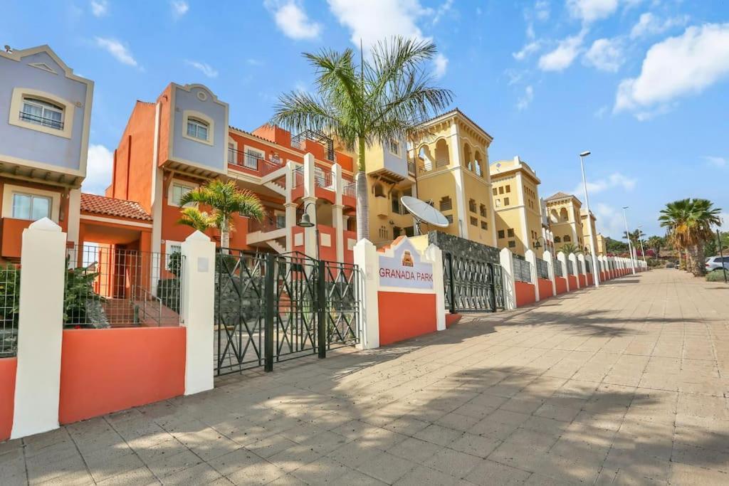 Willa Luxury House Granada Park Arona  Zewnętrze zdjęcie